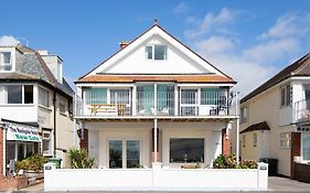 Absolute Beachfront With Decked Garden Oasis And Views