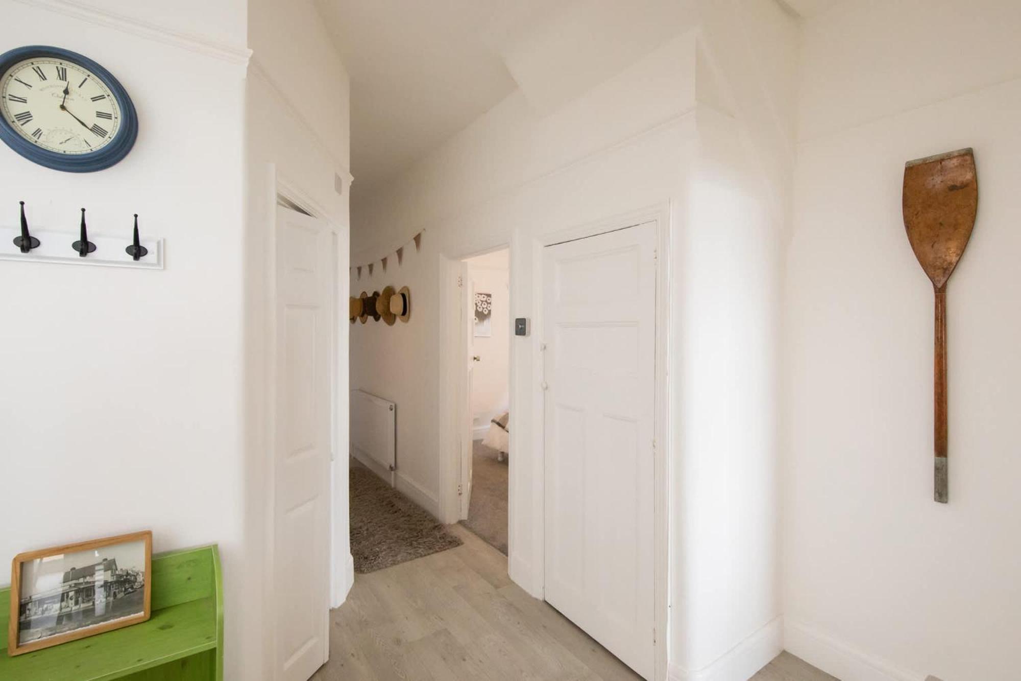 Absolute Beachfront With Decked Garden Oasis And Views Bognor Regis Exterior photo